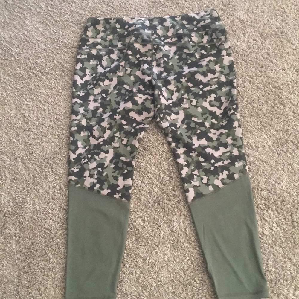 Yoga pants